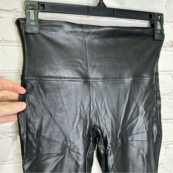 Spanx Black faux leather leggings - Picture 3 of 12